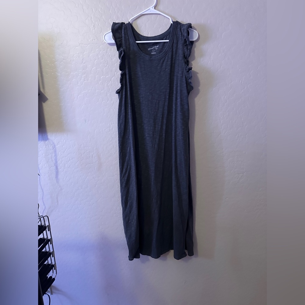 Universal Thread Gray Sleeveless Dress